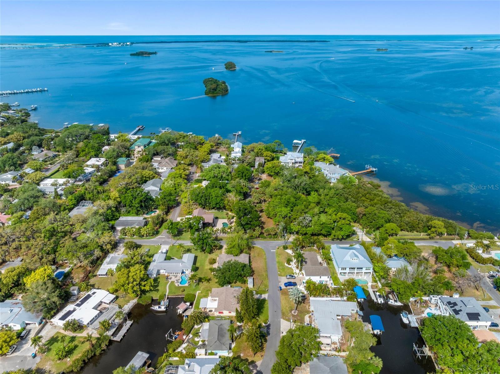 Listing photo id 51 for 624 Orange Street