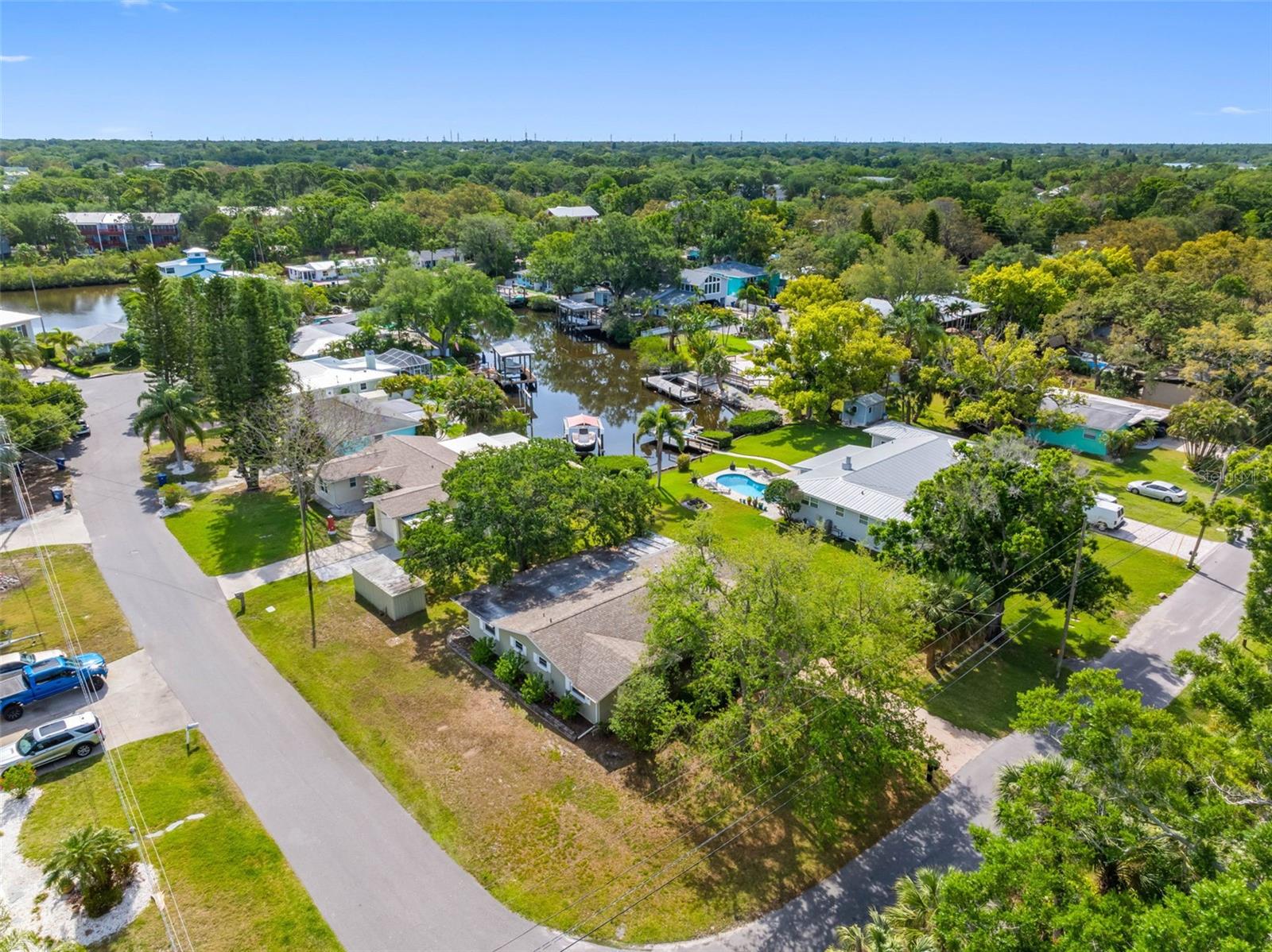 Listing photo id 55 for 624 Orange Street