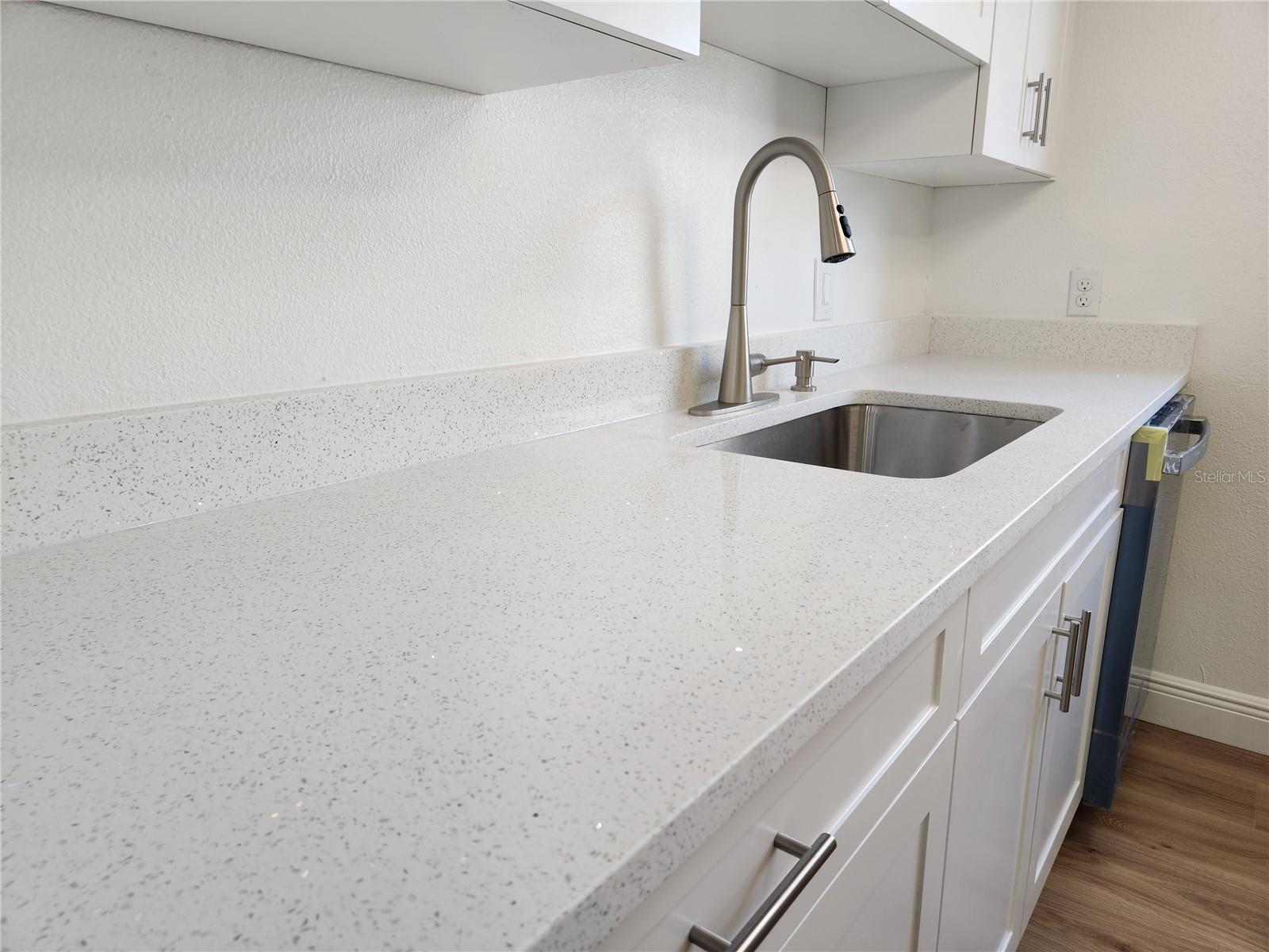 Image 5 of 7 For 6239 7th Avenue