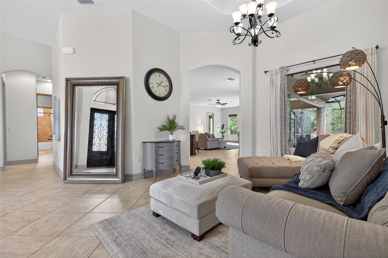 Listing photo id 11 for 1607 Abyss Drive