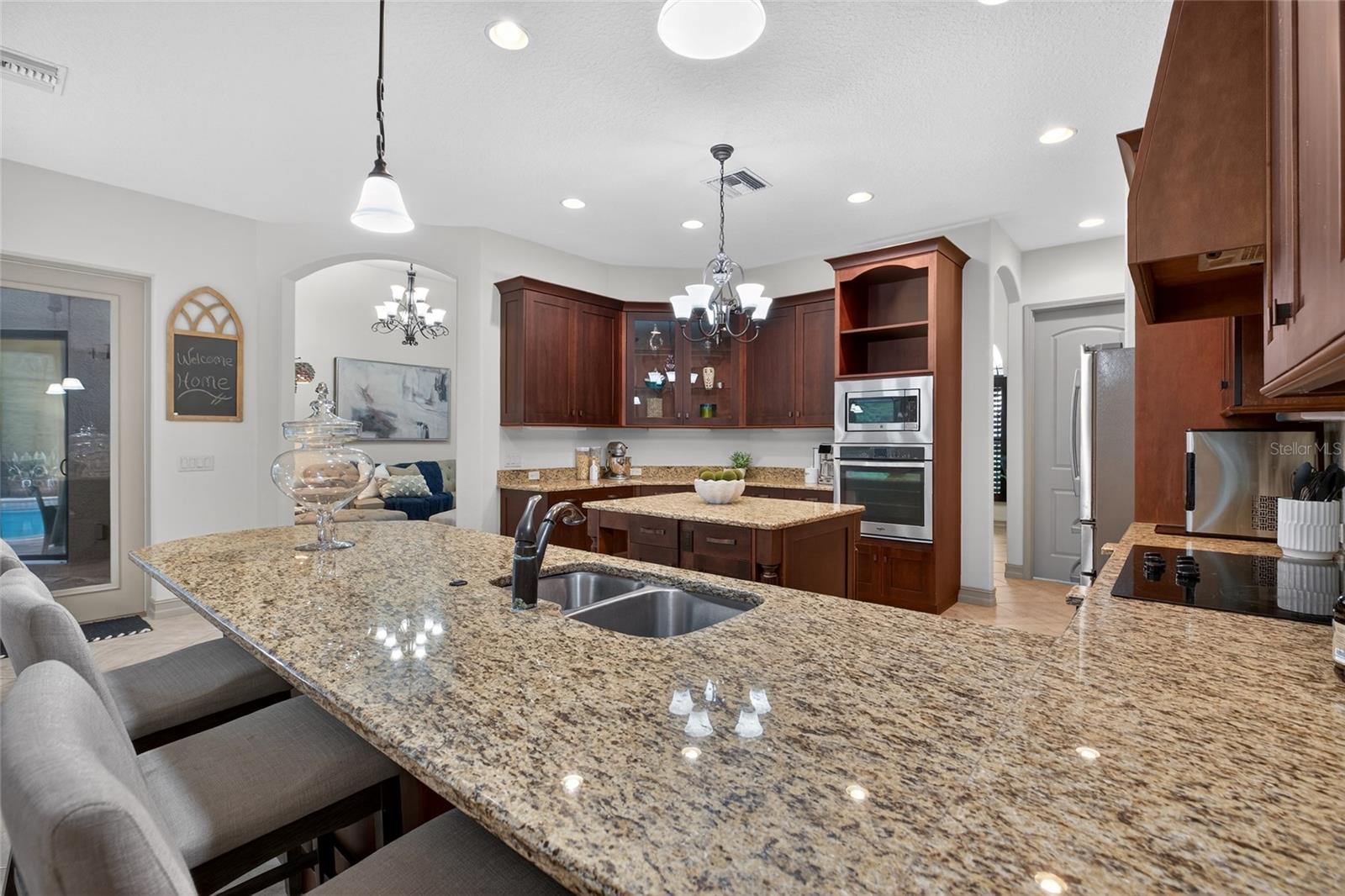 Listing photo id 35 for 1607 Abyss Drive