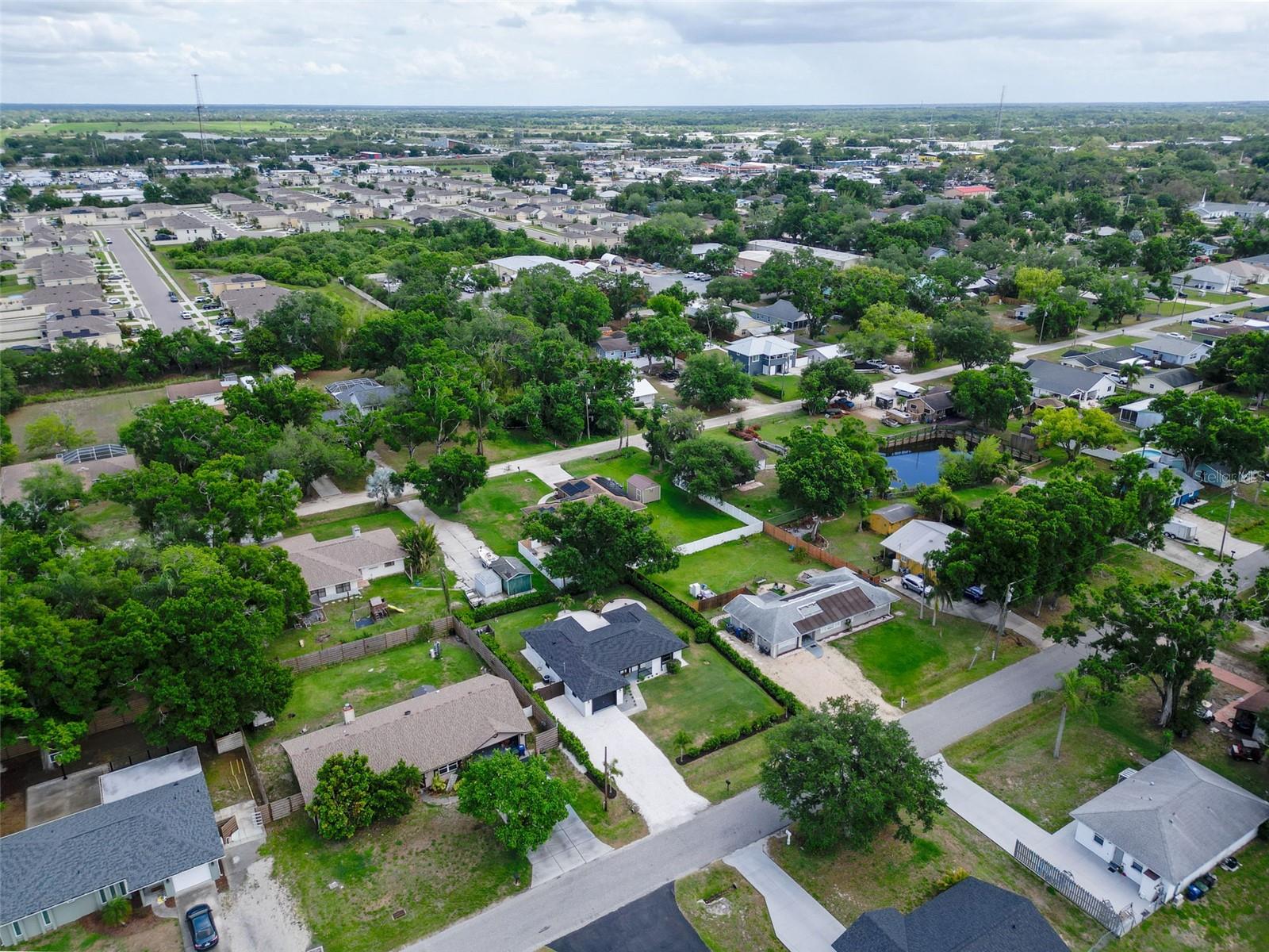 Image 24 of 80 For 629 Albritton Avenue