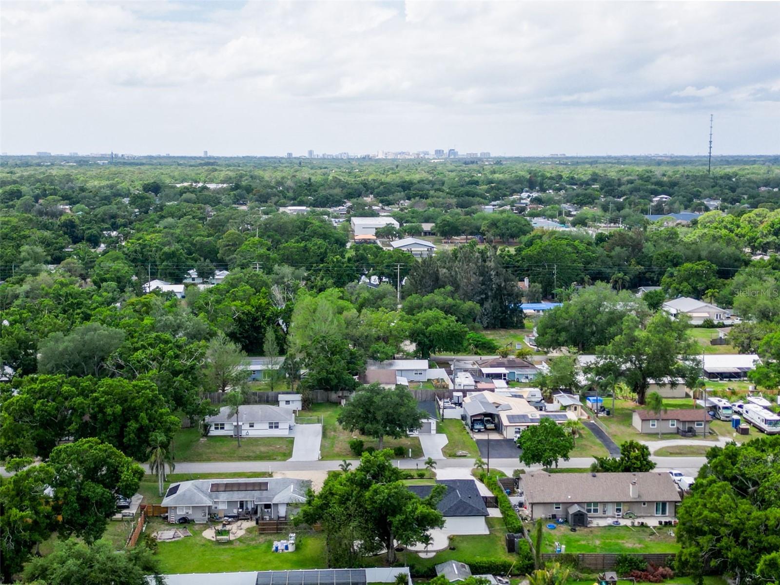 Image 26 of 80 For 629 Albritton Avenue