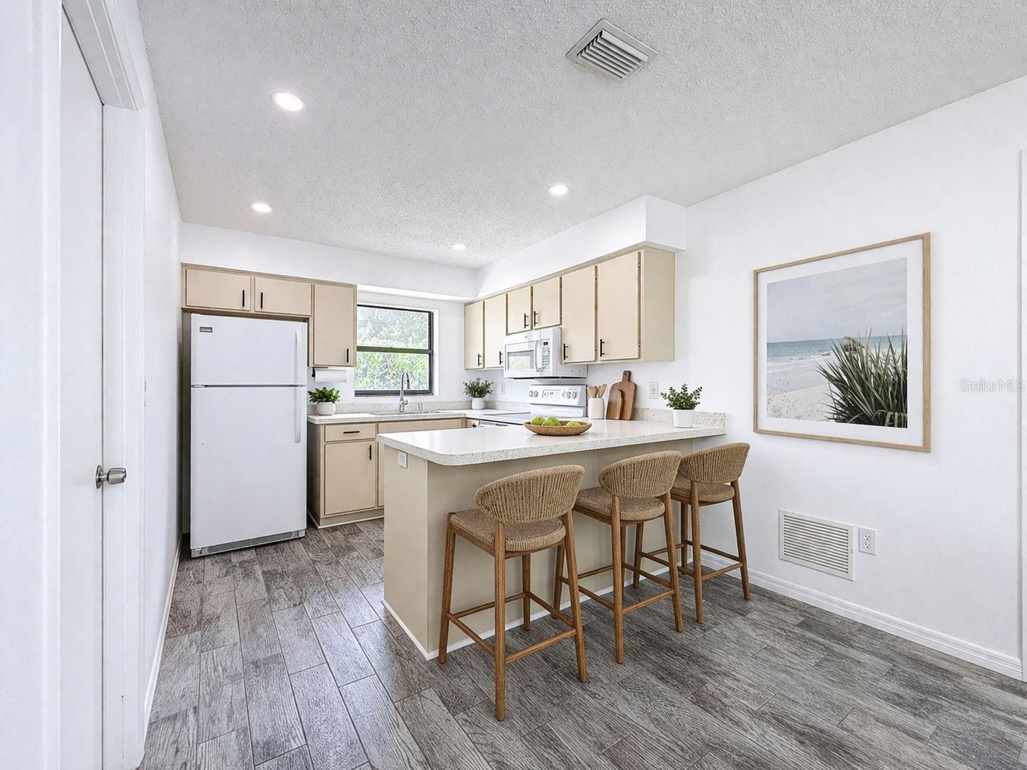 Image 34 of 80 For 629 Albritton Avenue