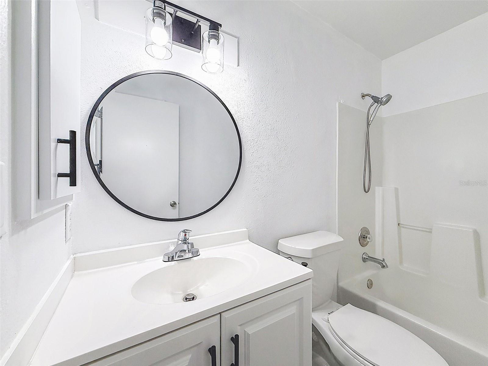 Image 63 of 80 For 629 Albritton Avenue