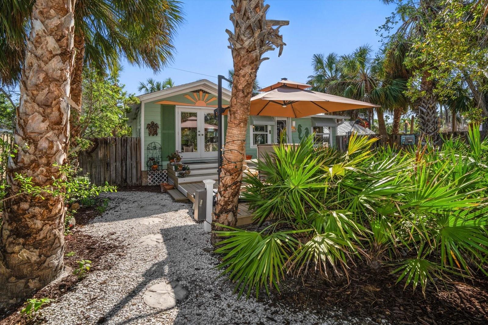 Image 37 of 45 For 8403 Gulf Boulevard