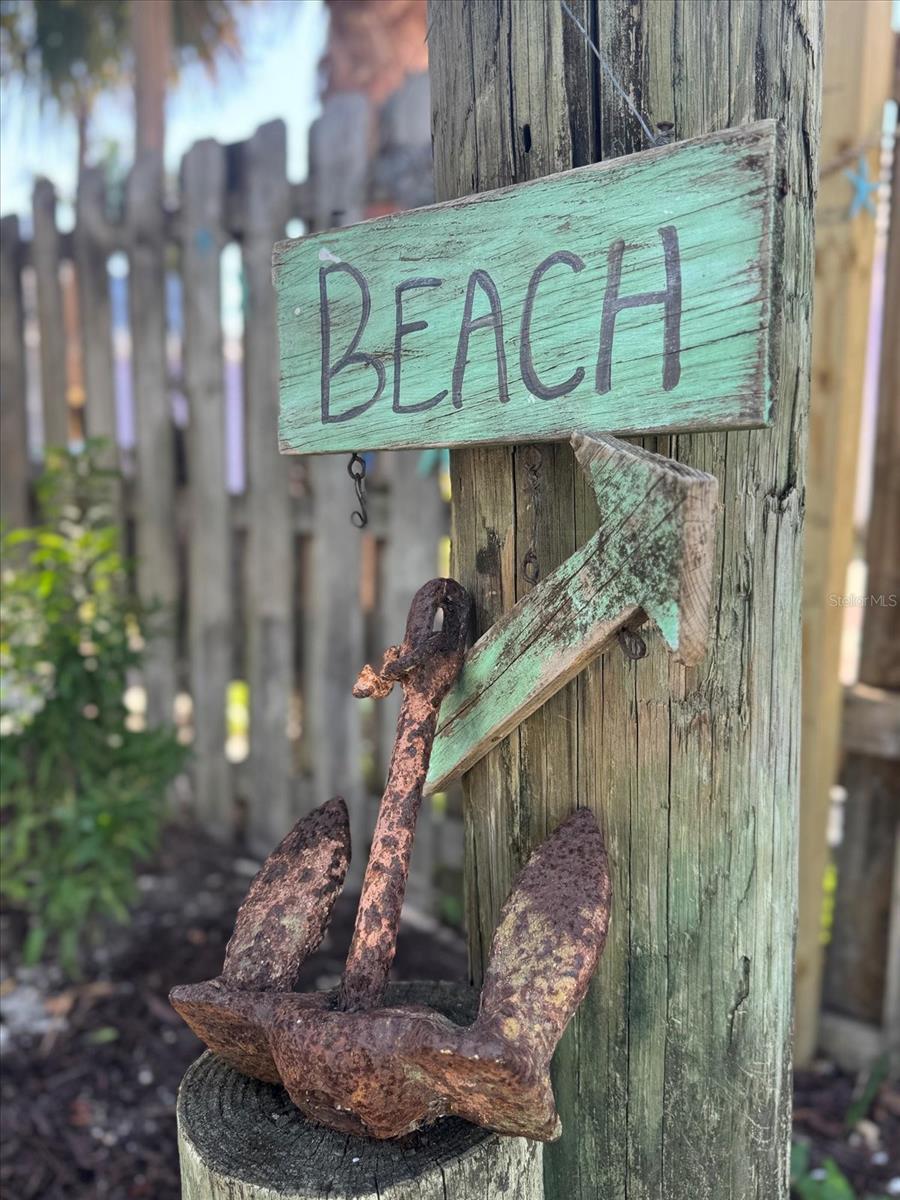 Image 42 of 45 For 8403 Gulf Boulevard