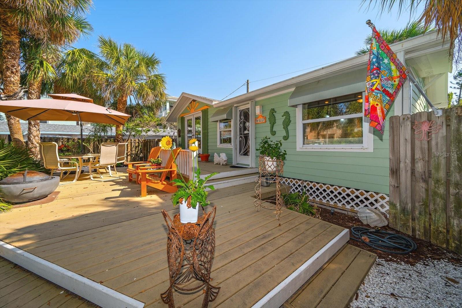 Image 6 of 45 For 8403 Gulf Boulevard