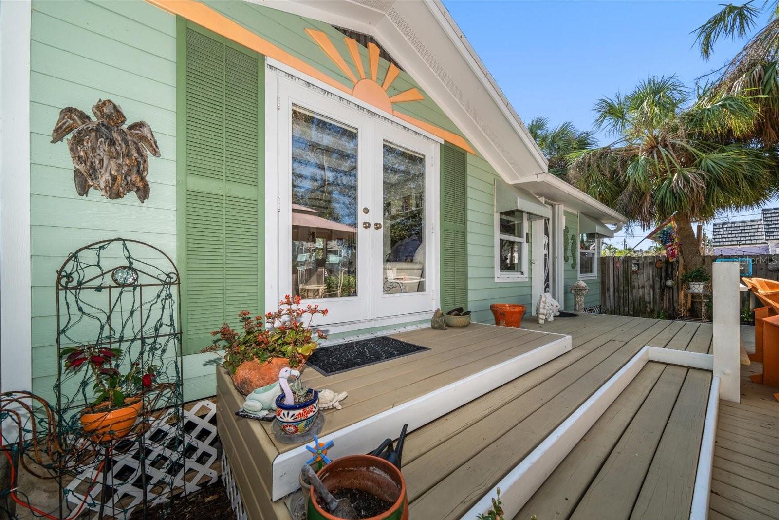 Image 7 of 45 For 8403 Gulf Boulevard