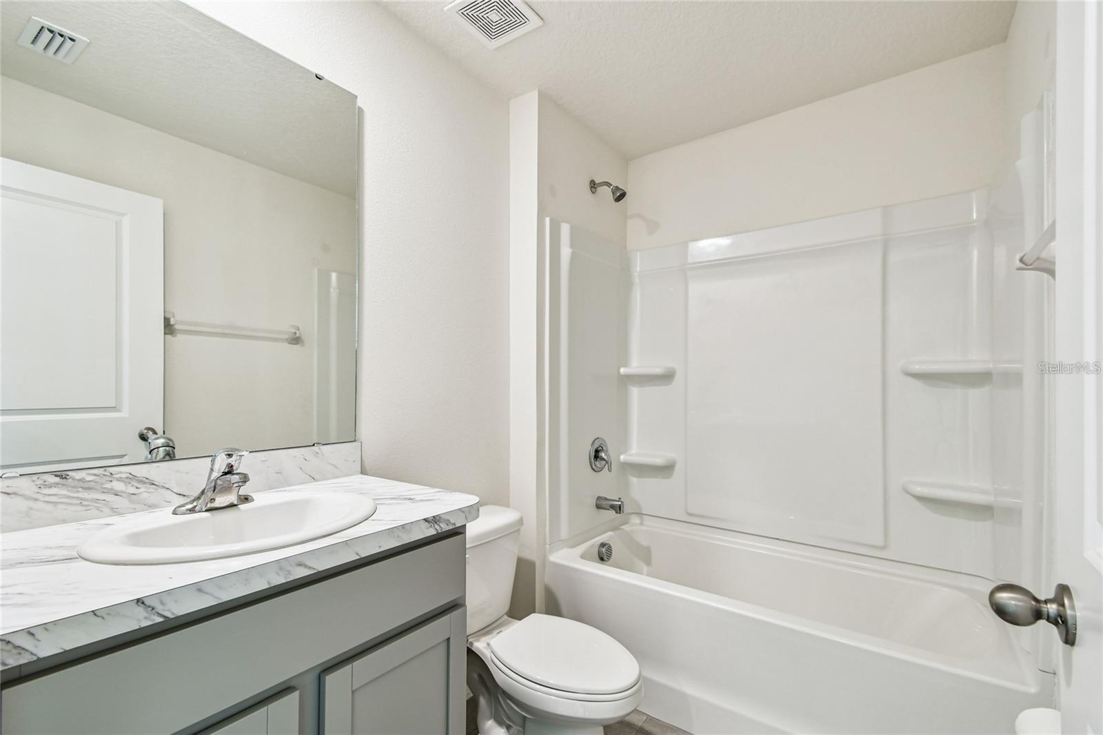 Image 14 of 14 For 9211 Mission Bay Pl