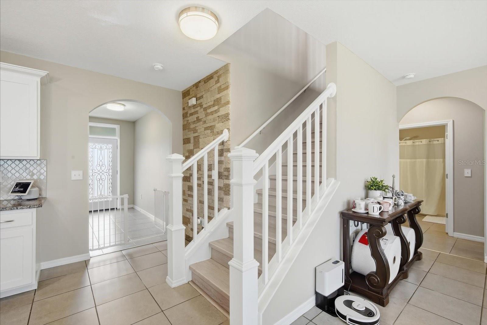 Listing photo id 13 for 8201 Bilston Village Lane