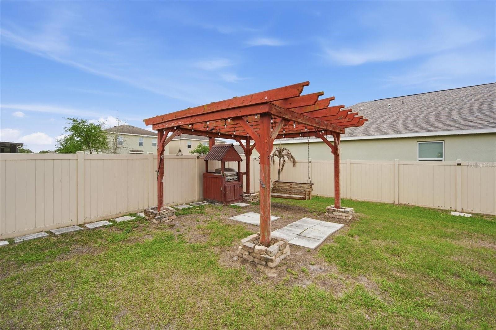 Listing photo id 26 for 8201 Bilston Village Lane