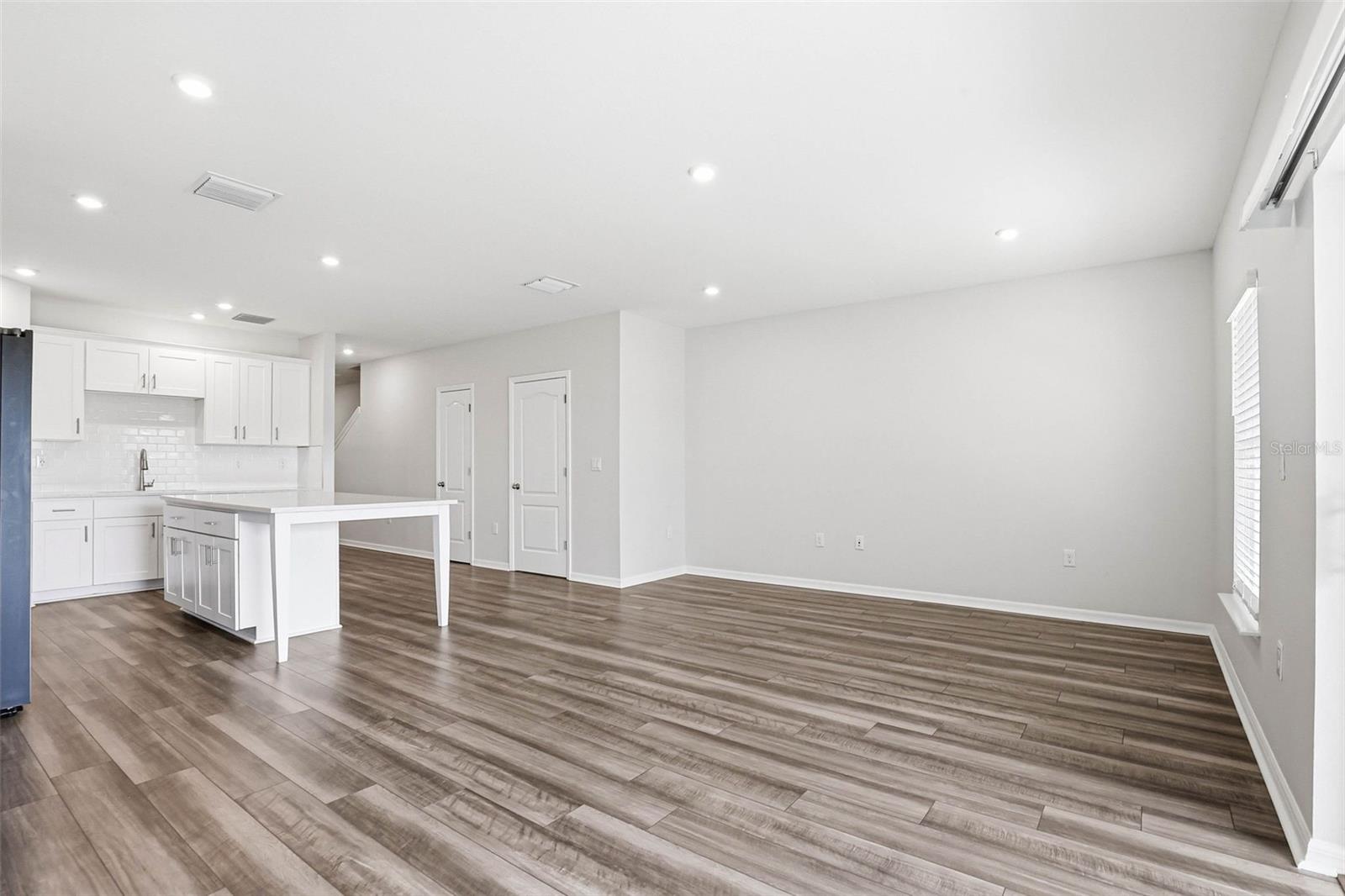 Image 21 of 68 For 10715 Ironwood Tree Way