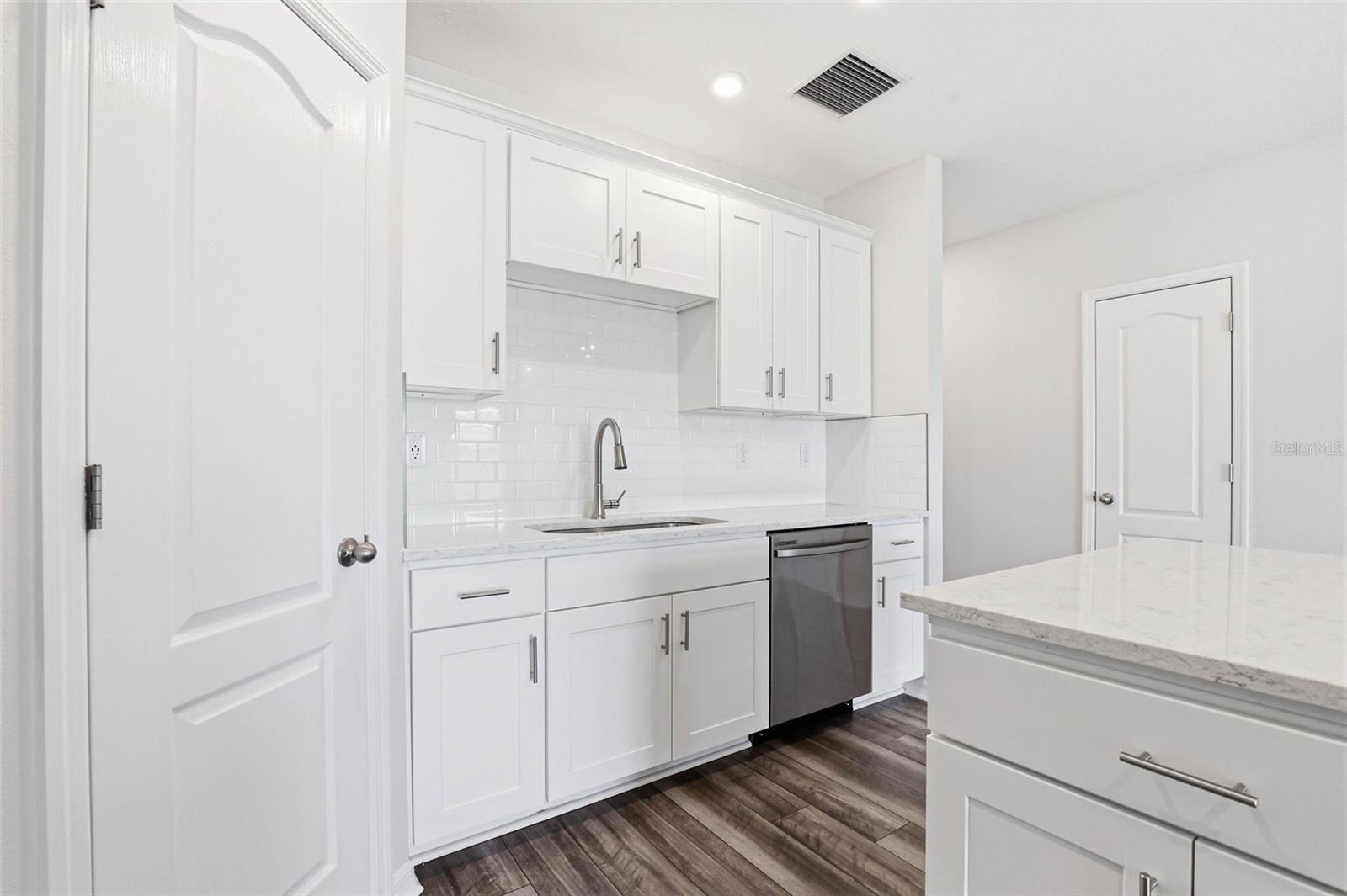 Image 25 of 68 For 10715 Ironwood Tree Way