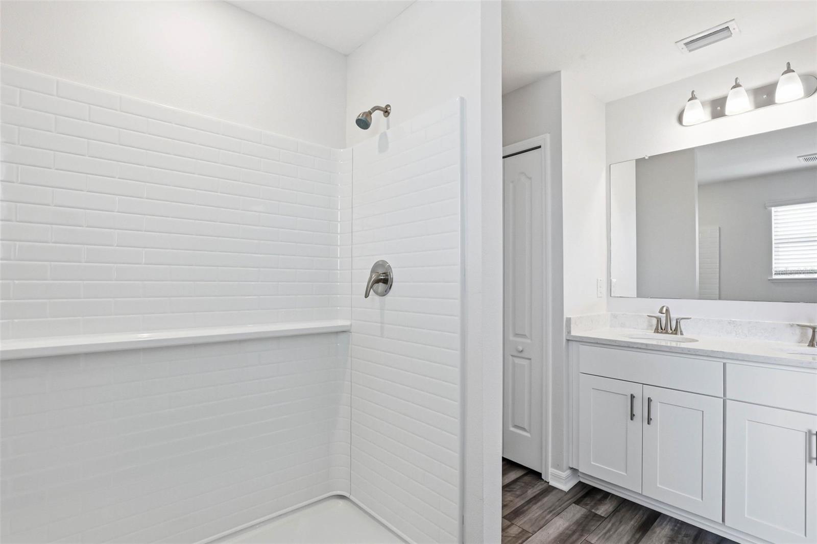 Image 36 of 68 For 10715 Ironwood Tree Way