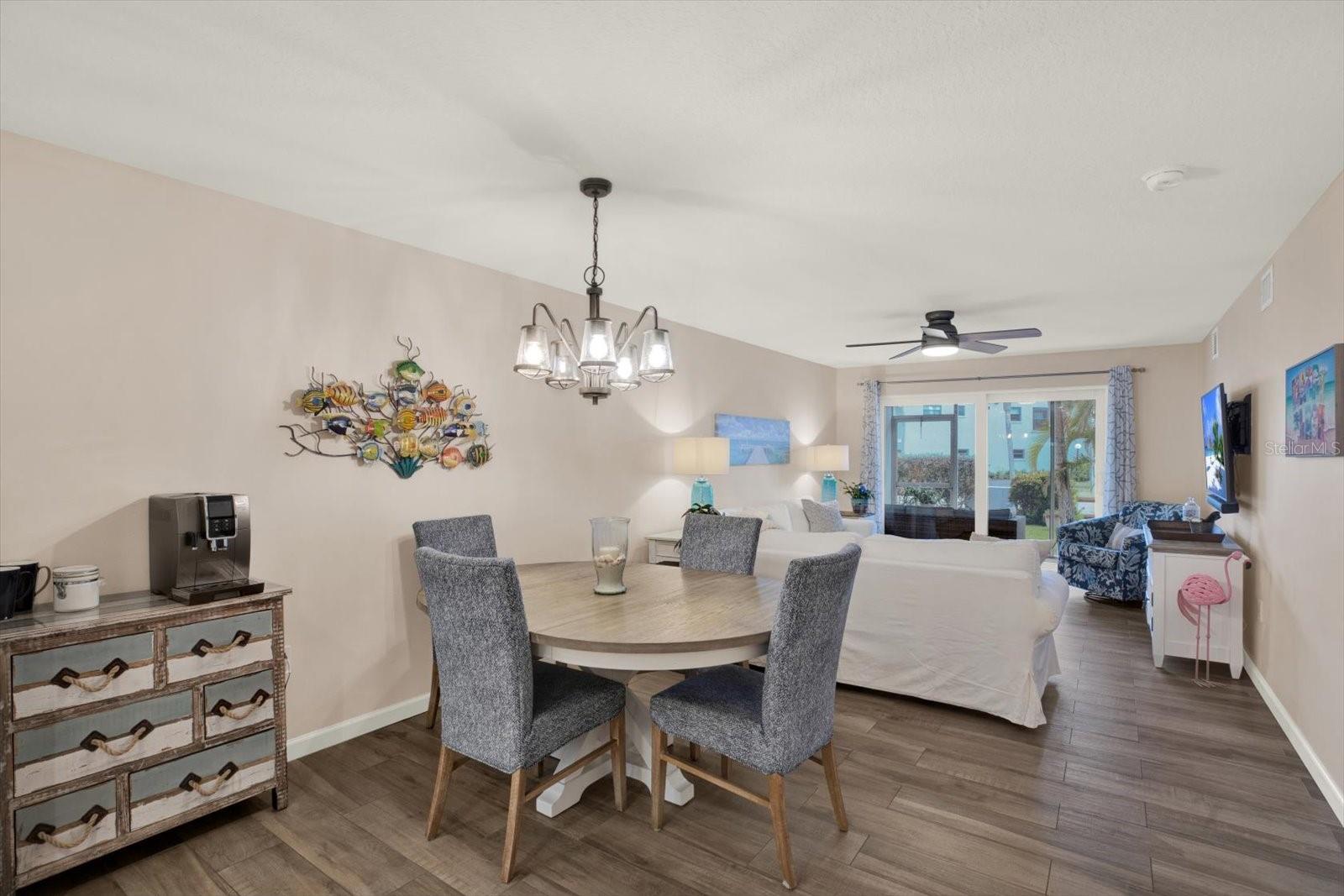 Image 6 of 20 For 4307 Gulf Drive 103