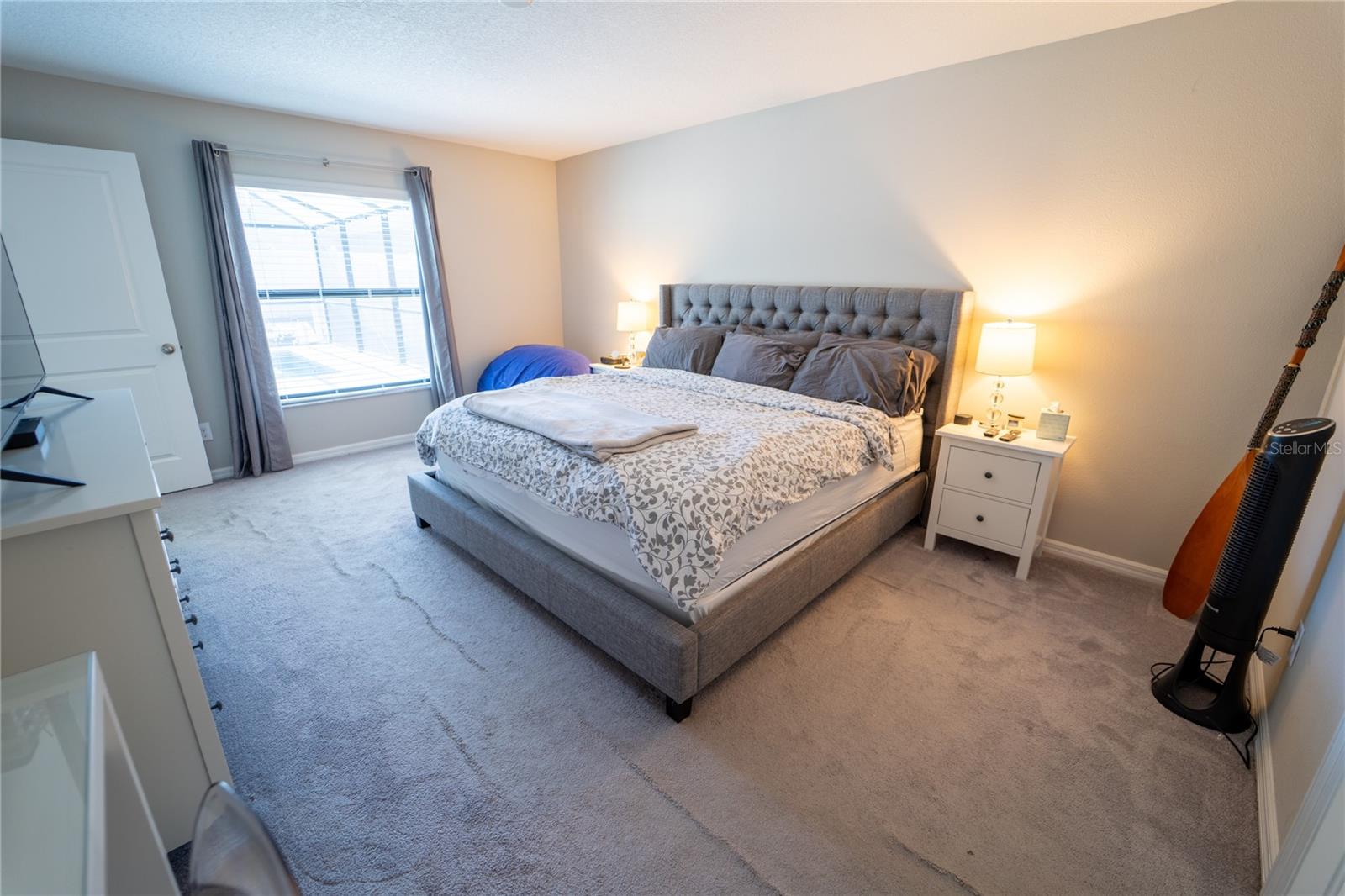 Listing photo id 11 for 9708 Sage Creek Drive