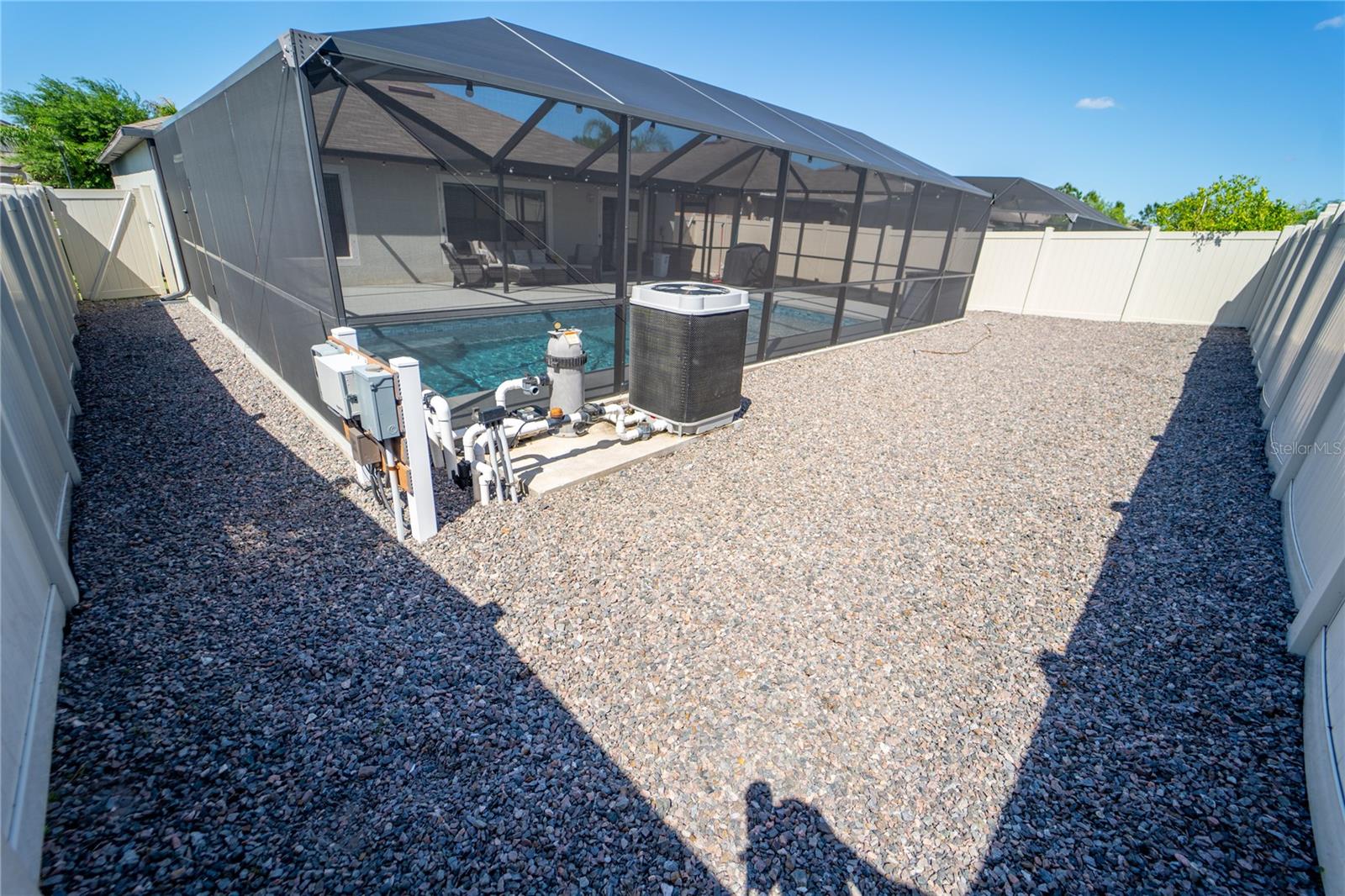 Listing photo id 36 for 9708 Sage Creek Drive