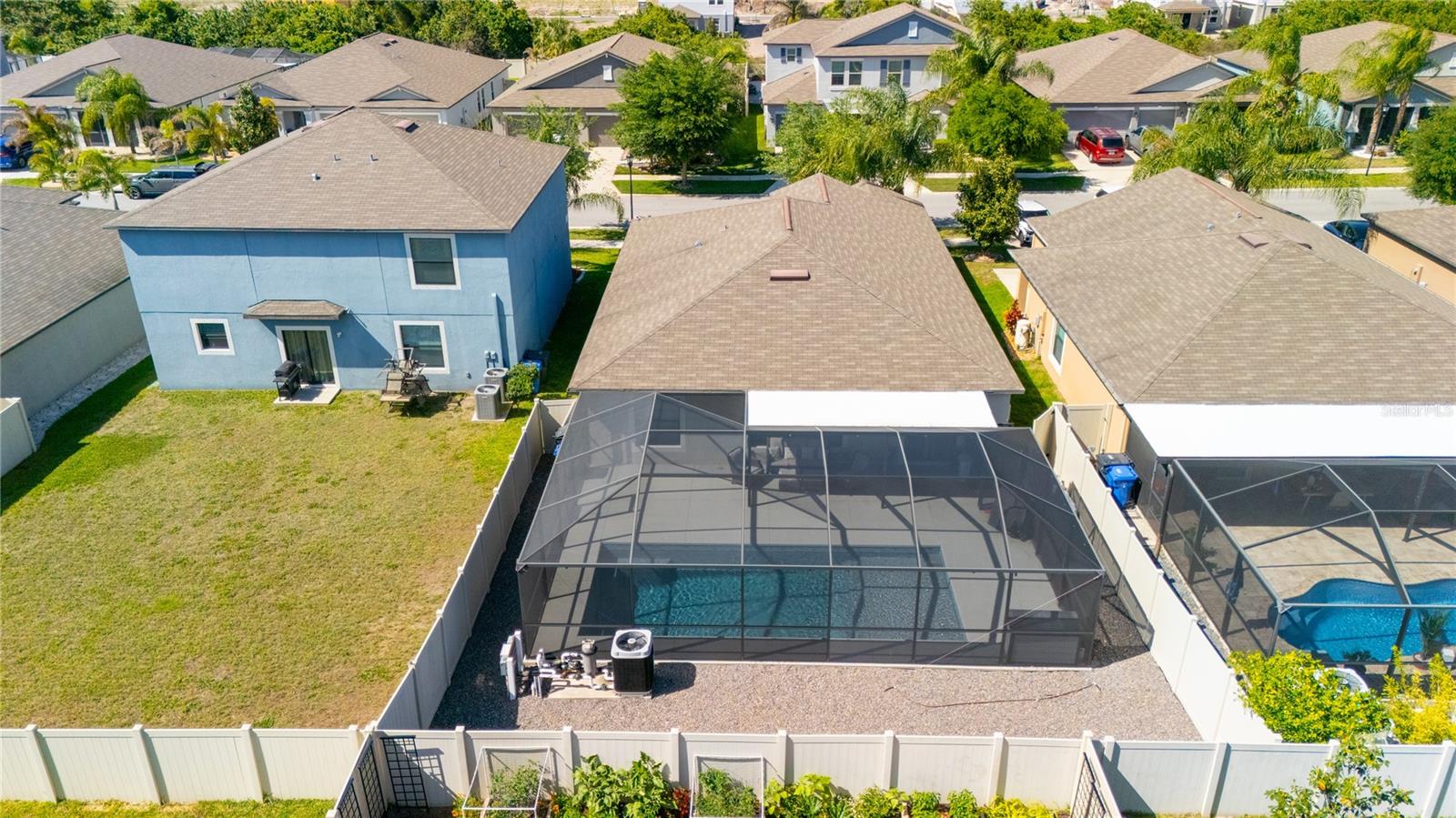 Listing photo id 37 for 9708 Sage Creek Drive