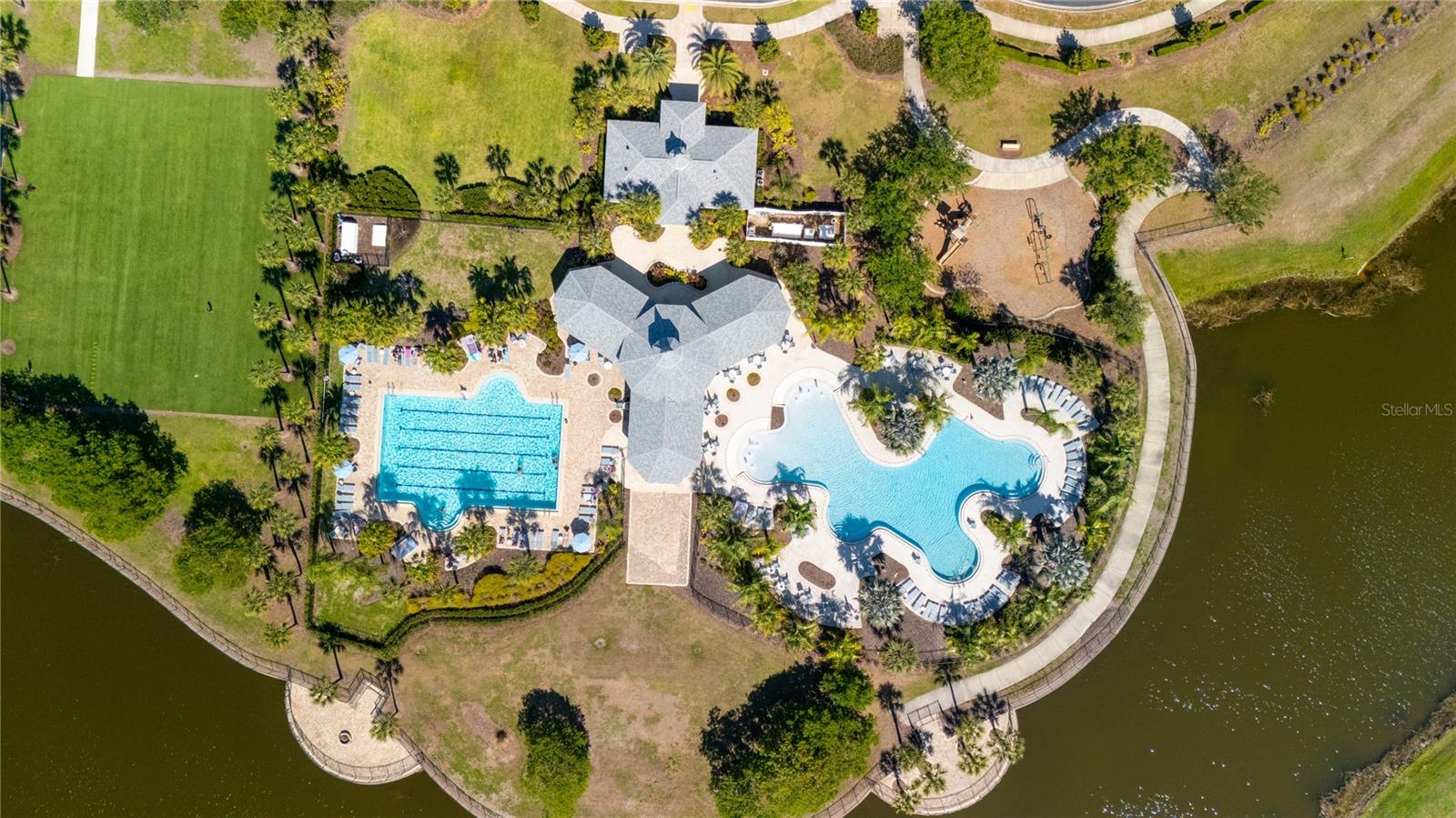 Listing photo id 42 for 9708 Sage Creek Drive