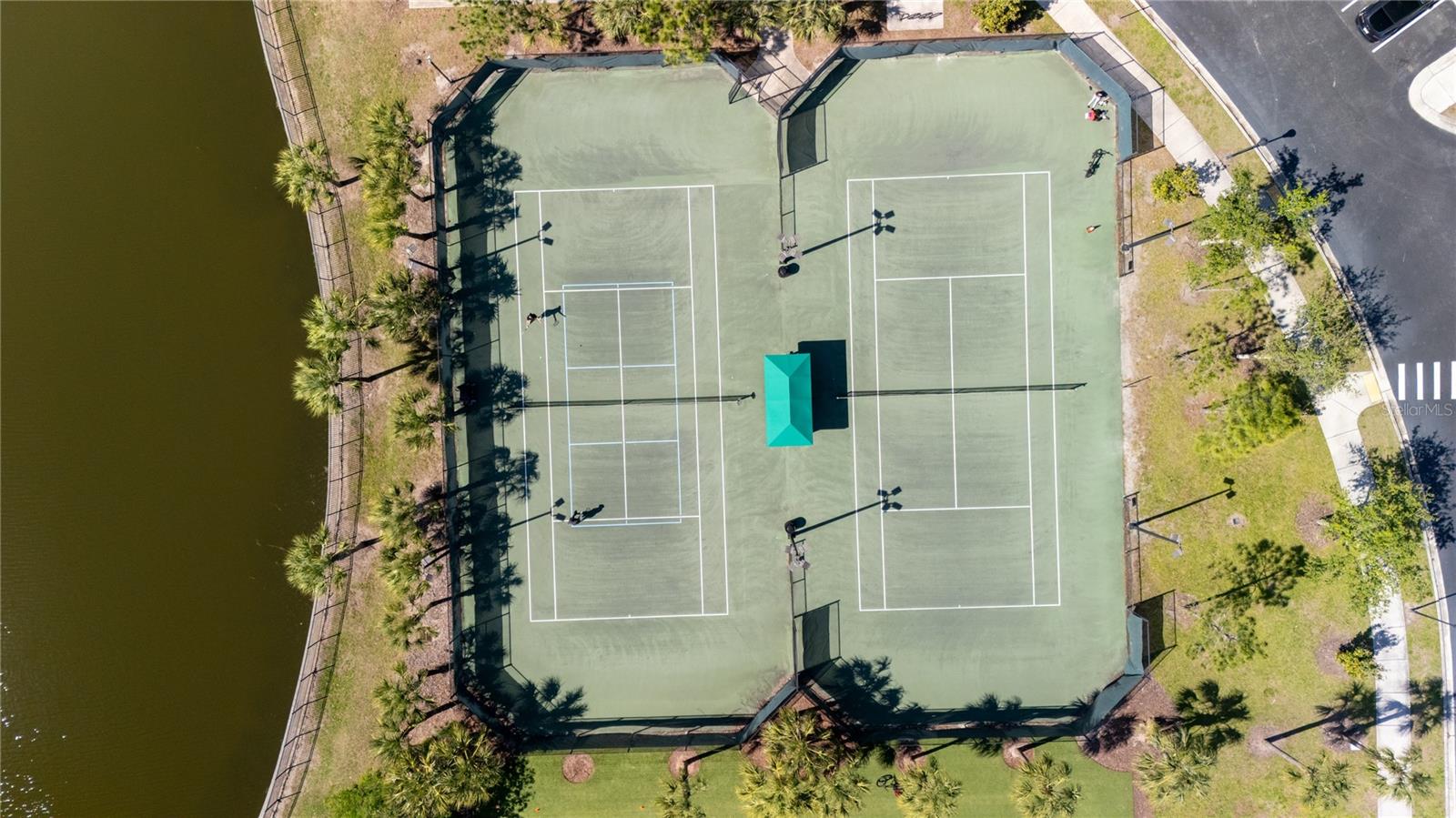 Listing photo id 44 for 9708 Sage Creek Drive