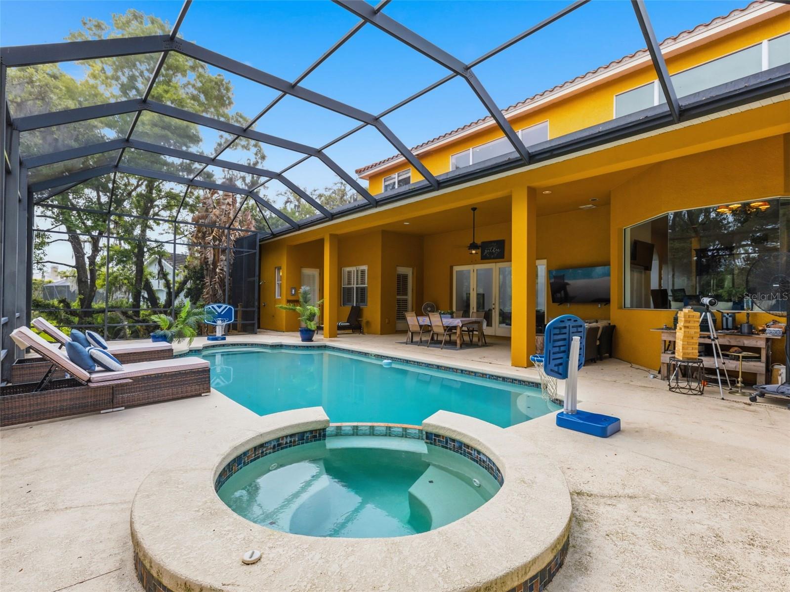 Listing photo id 26 for 6121 Avocetridge Drive