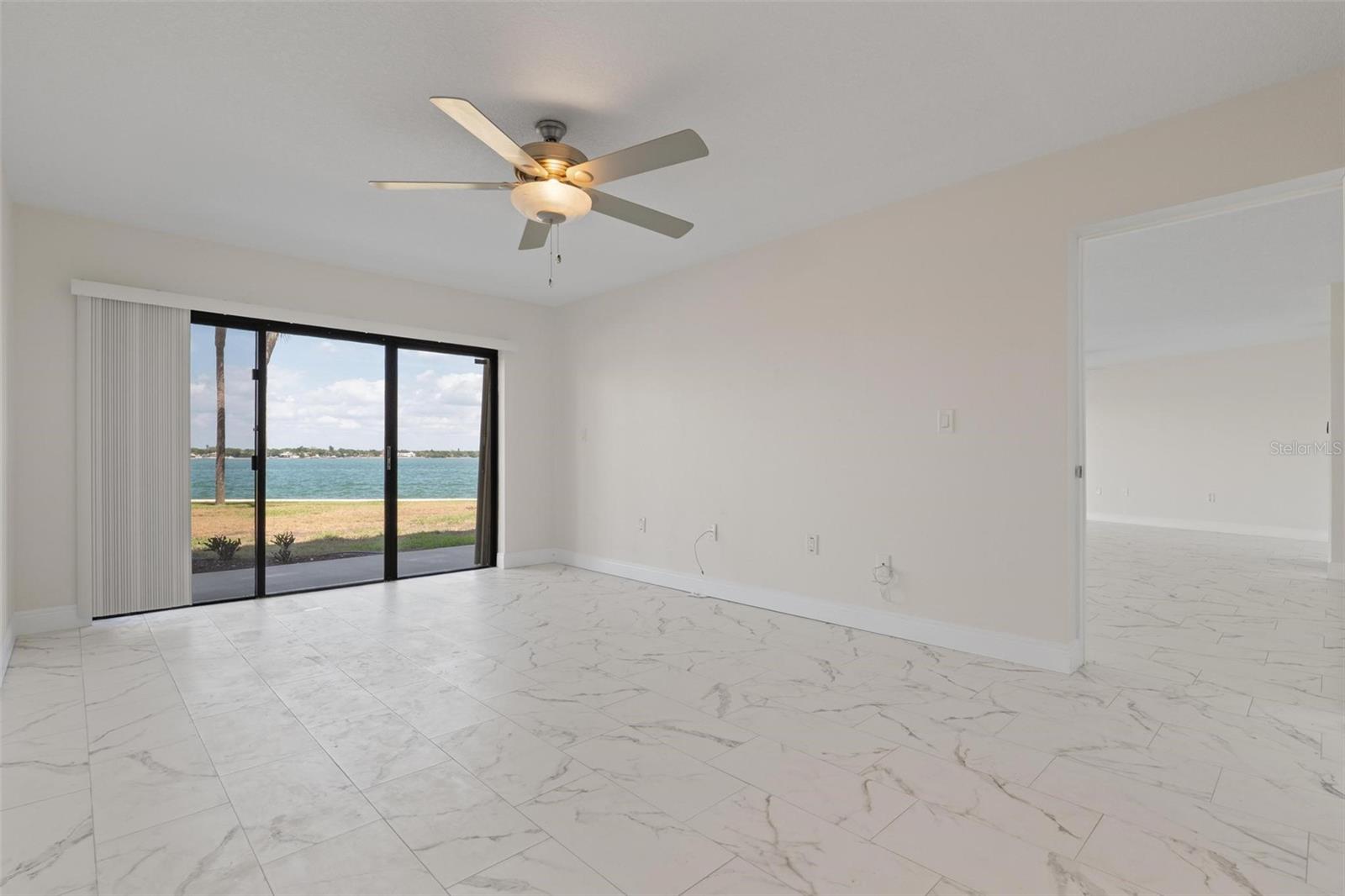 Listing photo id 13 for 7540 Sunshine Skyway Lane S T35