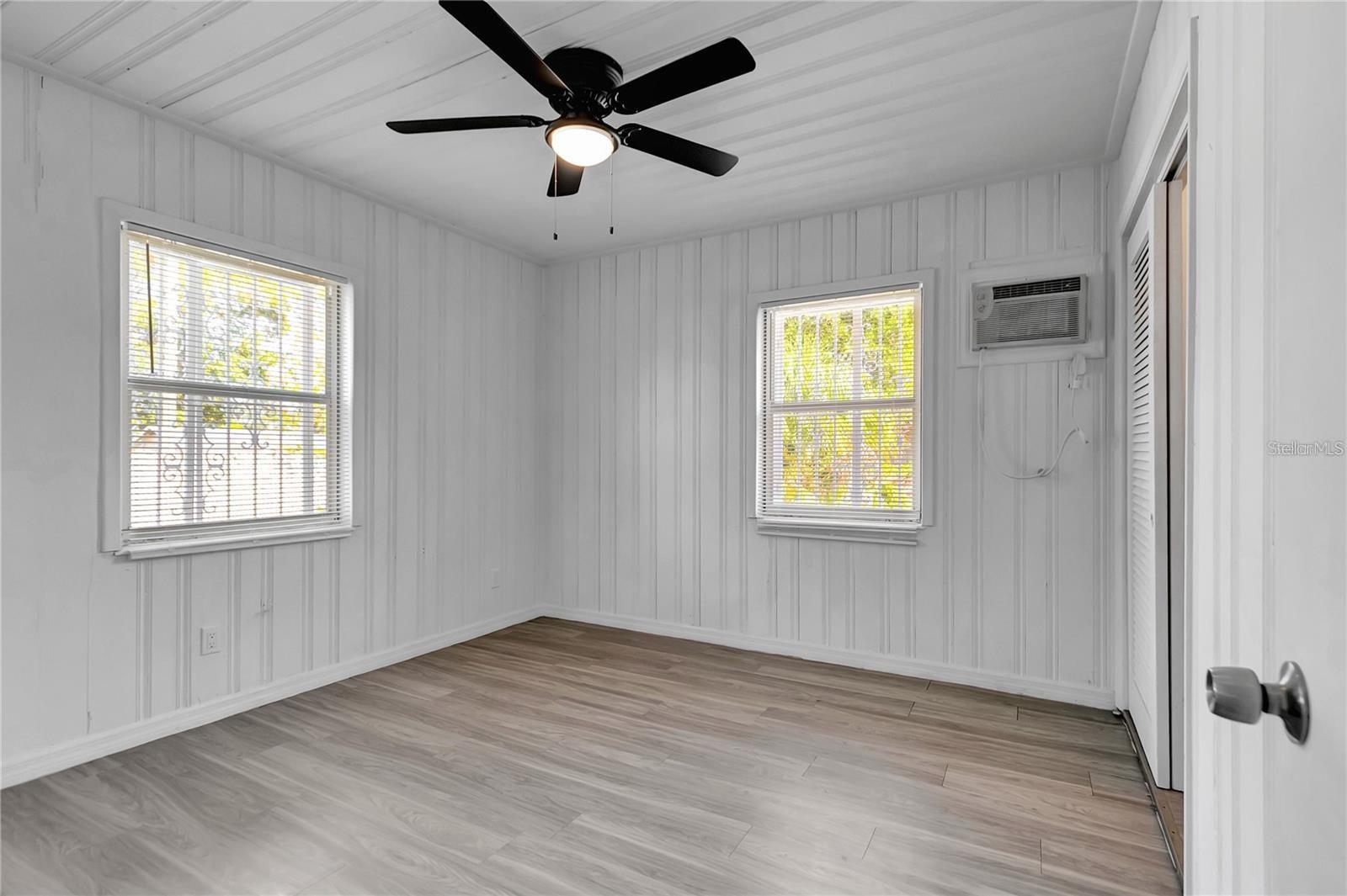 Image 13 of 19 For 2701 Fremont Avenue