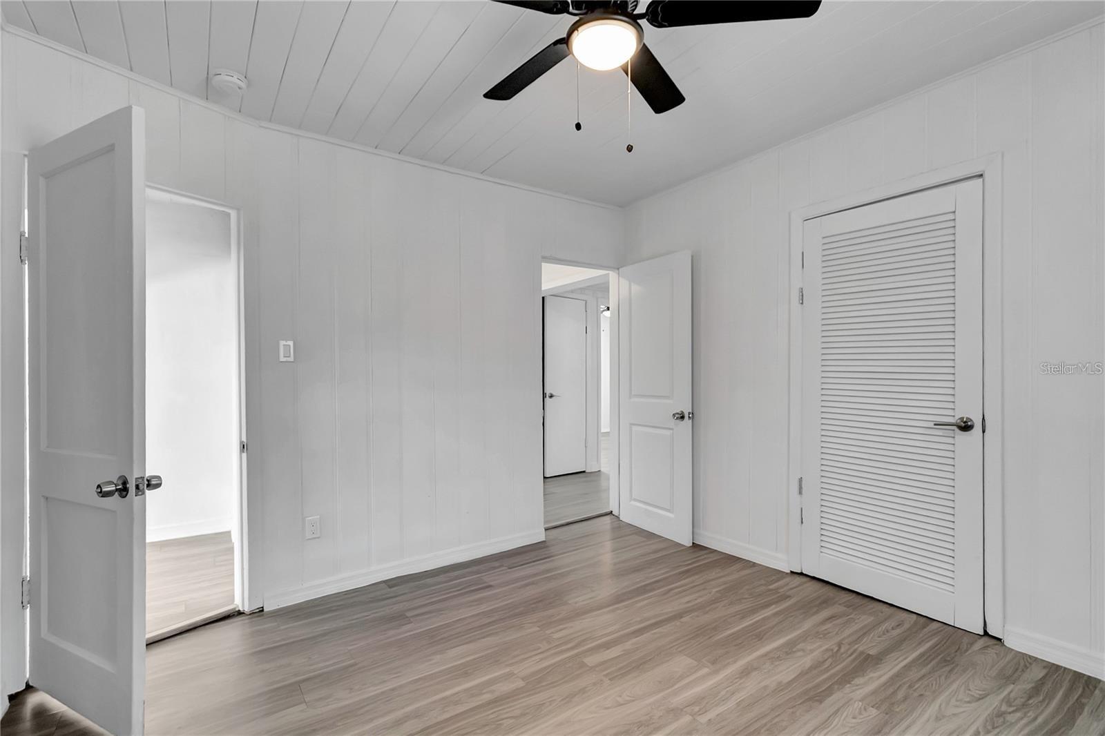 Image 15 of 19 For 2701 Fremont Avenue