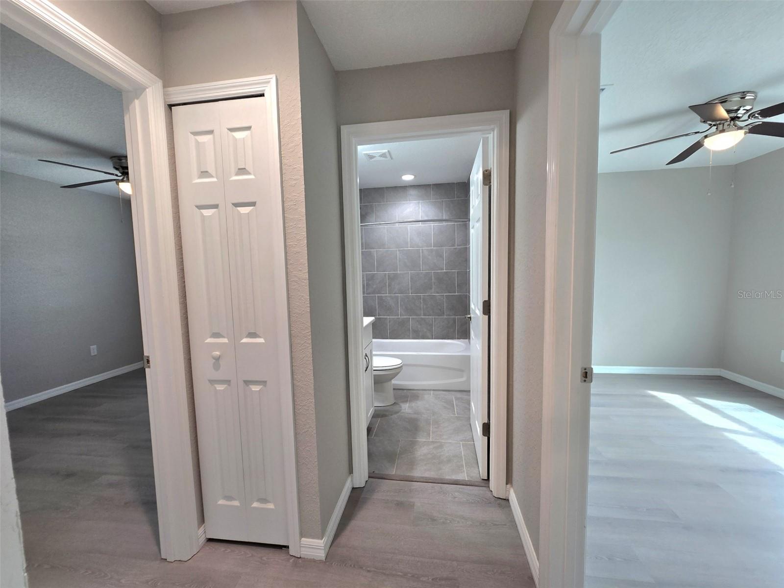 Image 15 of 27 For 10864 66th Terrace