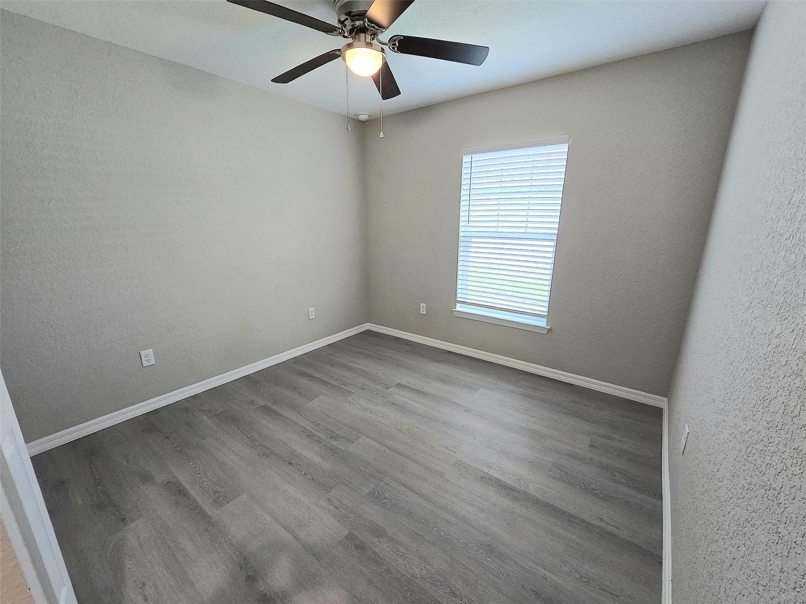 Image 20 of 27 For 10864 66th Terrace