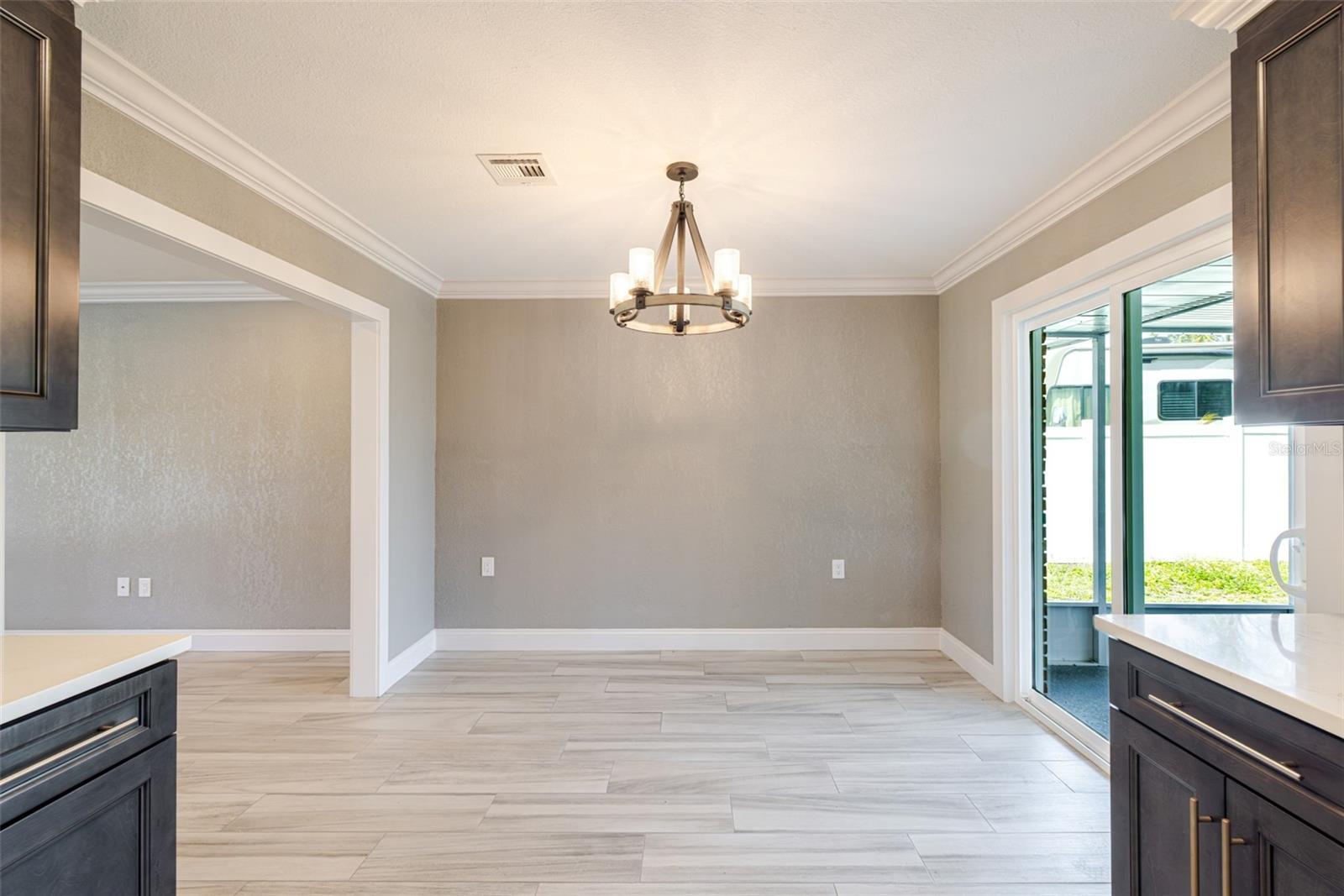 Image 16 of 39 For 3127 Shannon Drive