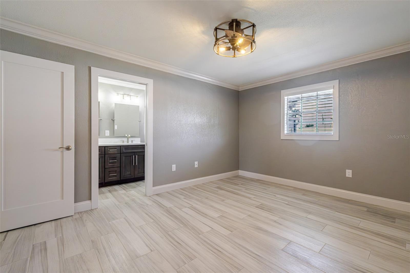 Image 28 of 39 For 3127 Shannon Drive