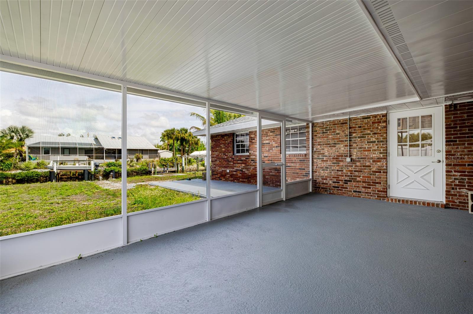 Image 34 of 39 For 3127 Shannon Drive