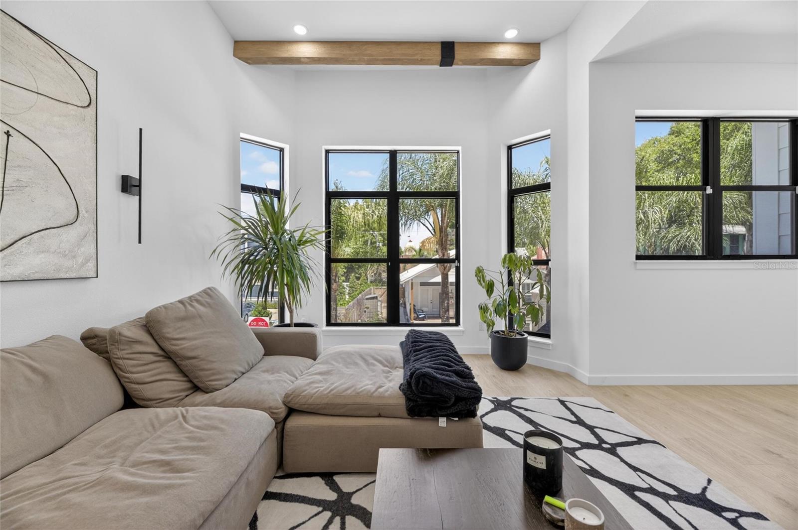 Image 17 of 51 For 1801 Morgan Street 11