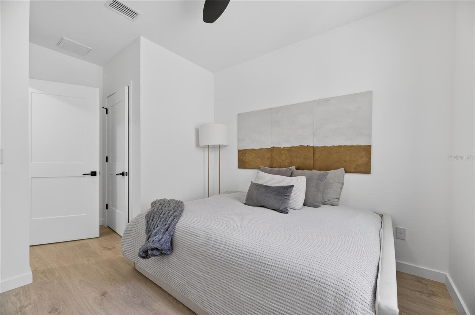 Image 29 of 51 For 1801 Morgan Street 11