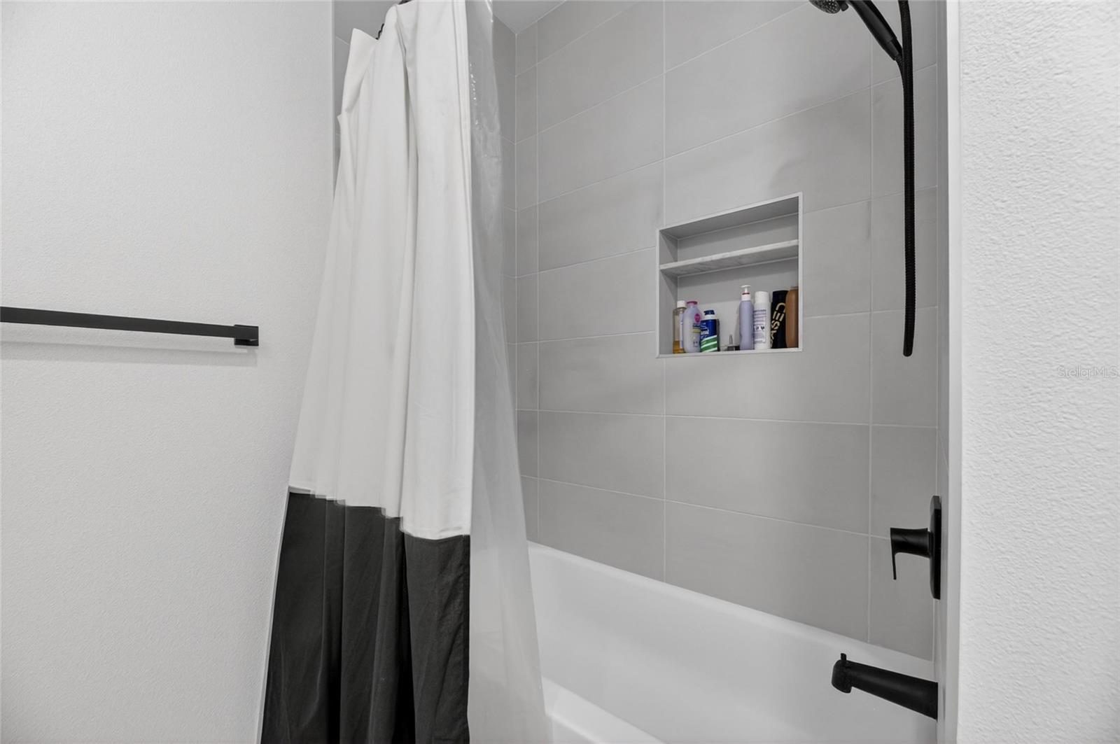 Image 32 of 51 For 1801 Morgan Street 11