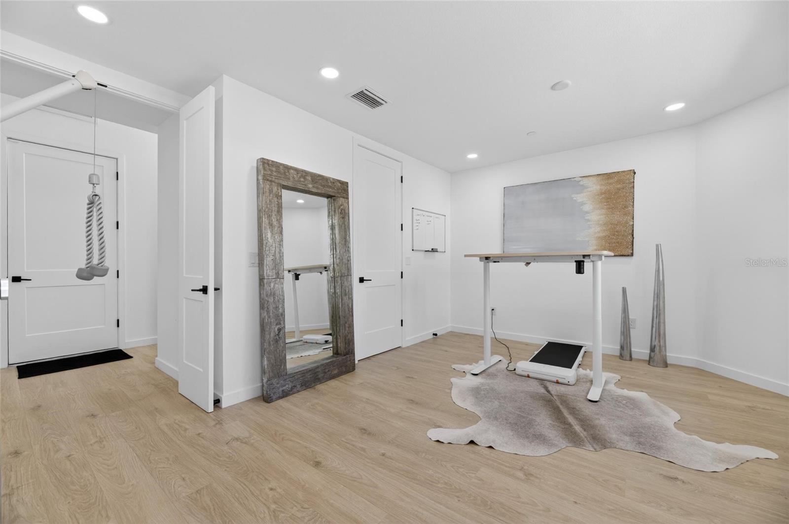 Image 8 of 51 For 1801 Morgan Street 11