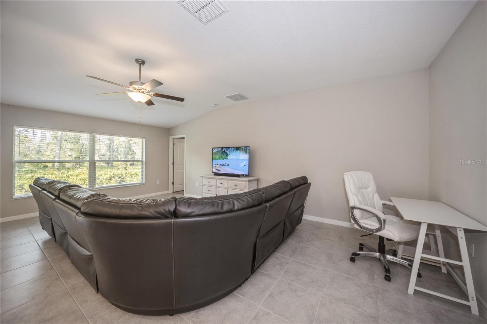 Image 15 of 30 For 12967 Wildflower Meadow Drive