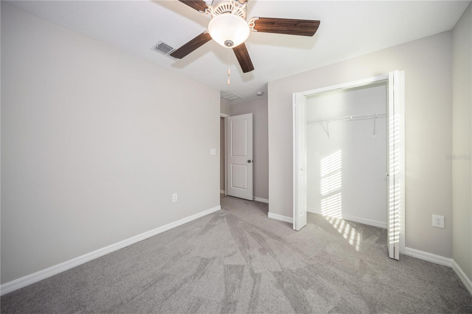 Image 7 of 30 For 12967 Wildflower Meadow Drive