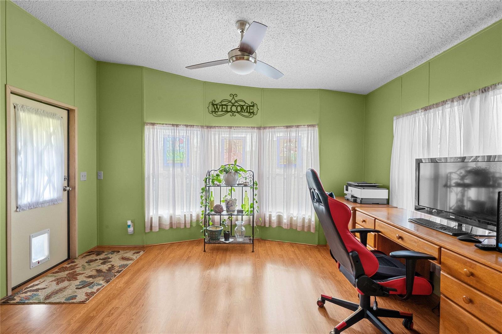 Image 16 of 31 For 3843 Chris Drive