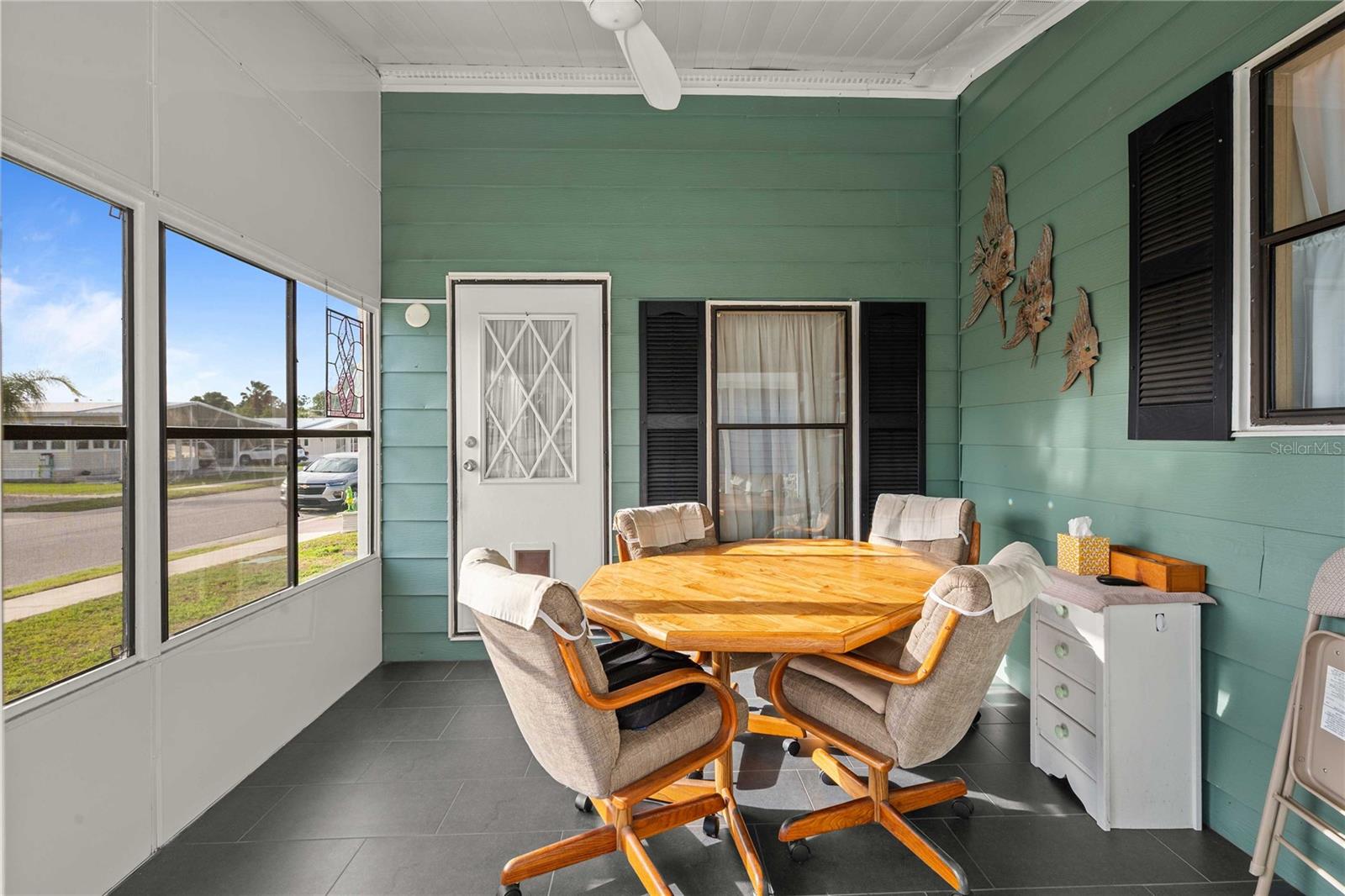 Image 8 of 31 For 3843 Chris Drive