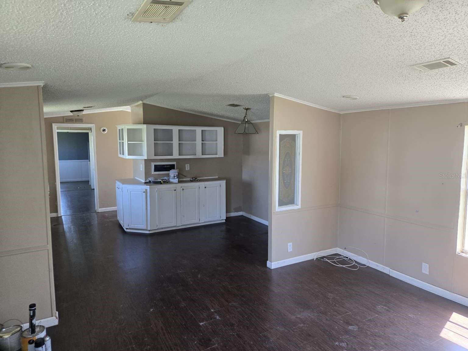 Image 4 of 16 For 6812 Dove Cross Loop