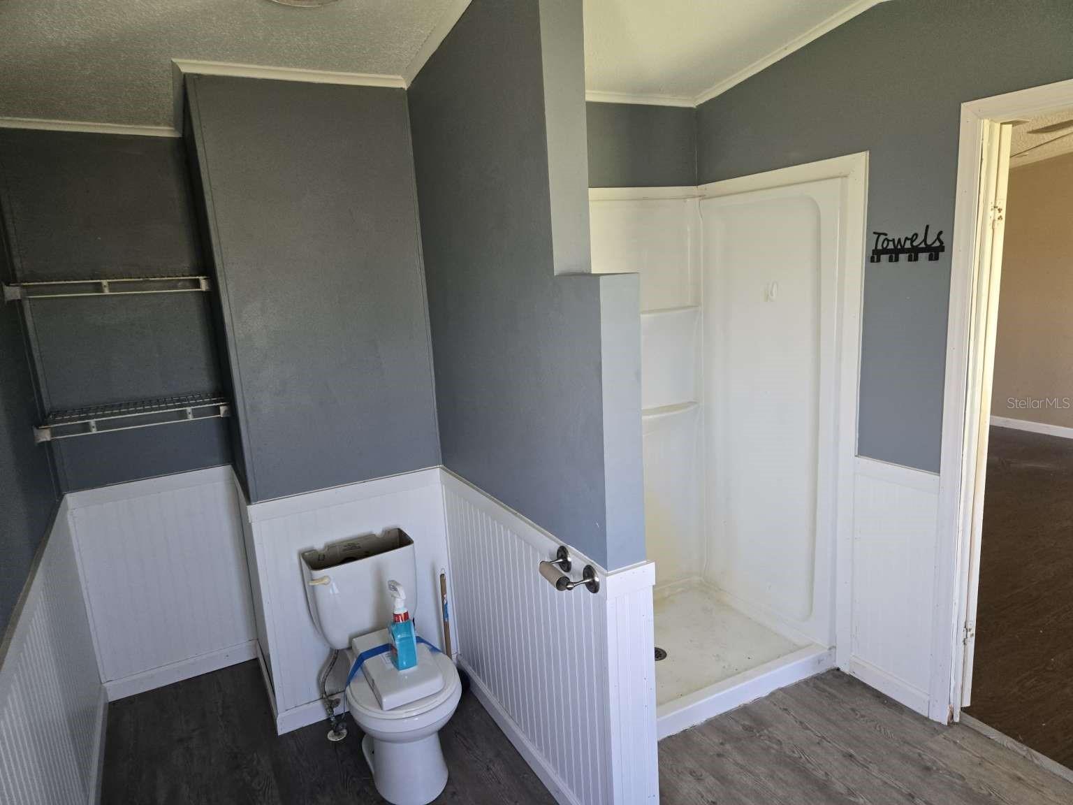 Image 9 of 16 For 6812 Dove Cross Loop