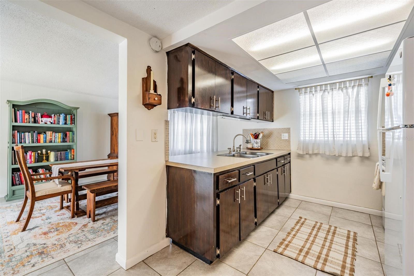 Image 9 of 24 For 7916 Yucca Drive