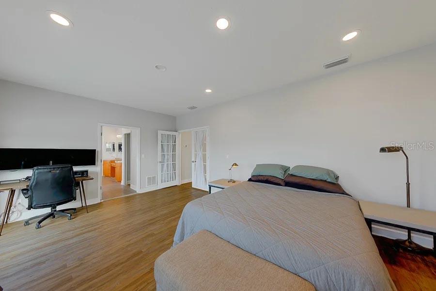 Image 14 of 100 For 2106 Pelican Court