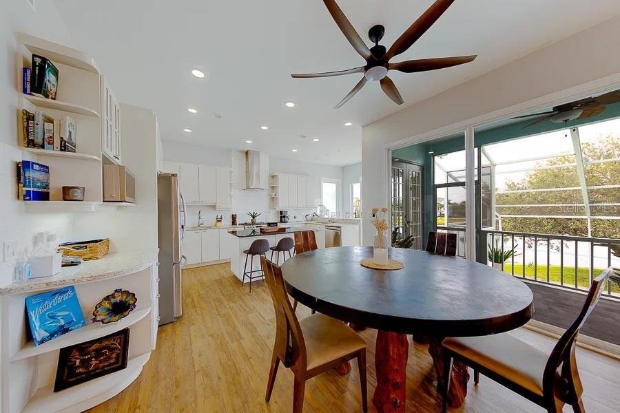 Image 28 of 100 For 2106 Pelican Court