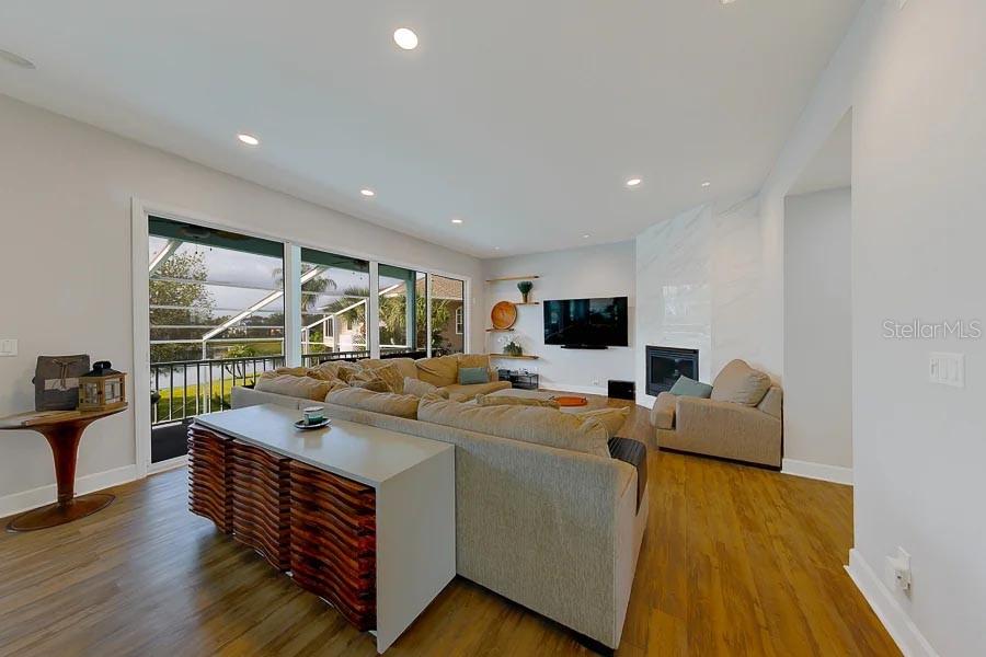 Image 37 of 100 For 2106 Pelican Court