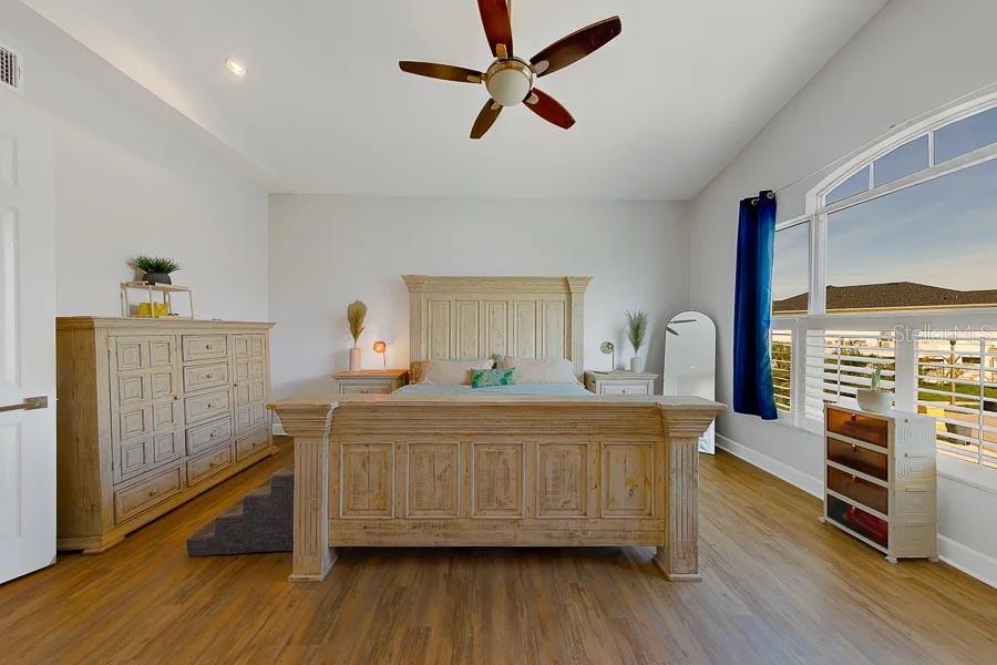 Image 41 of 100 For 2106 Pelican Court