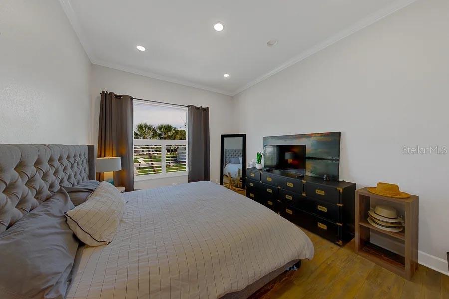 Image 46 of 100 For 2106 Pelican Court